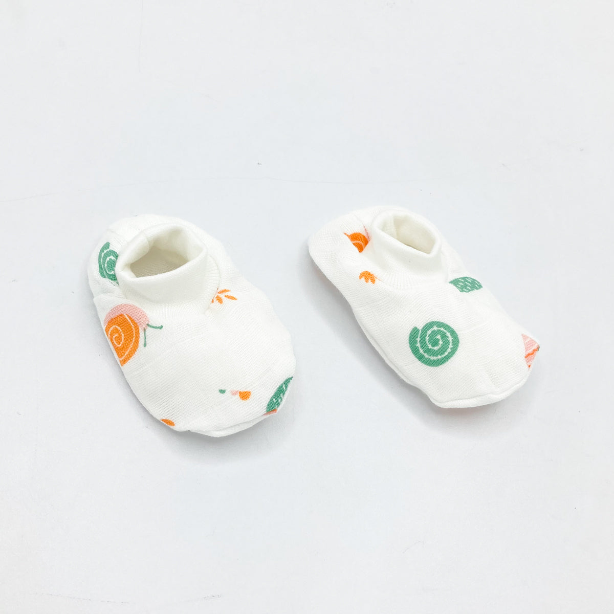 Double Layer Newborn Muslin Baby Cap Mitten Booties Set- Snail