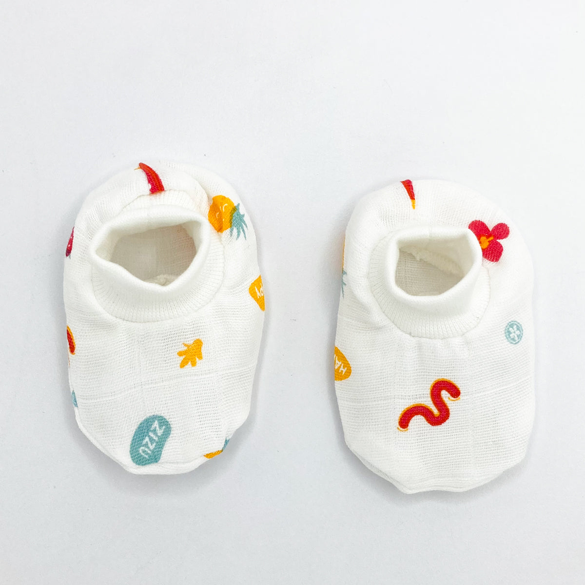 Double Layer Newborn Muslin Baby Cap Mitten Booties Set- Happy Zizu